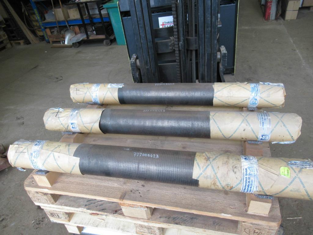 Caterpillar –  4025879