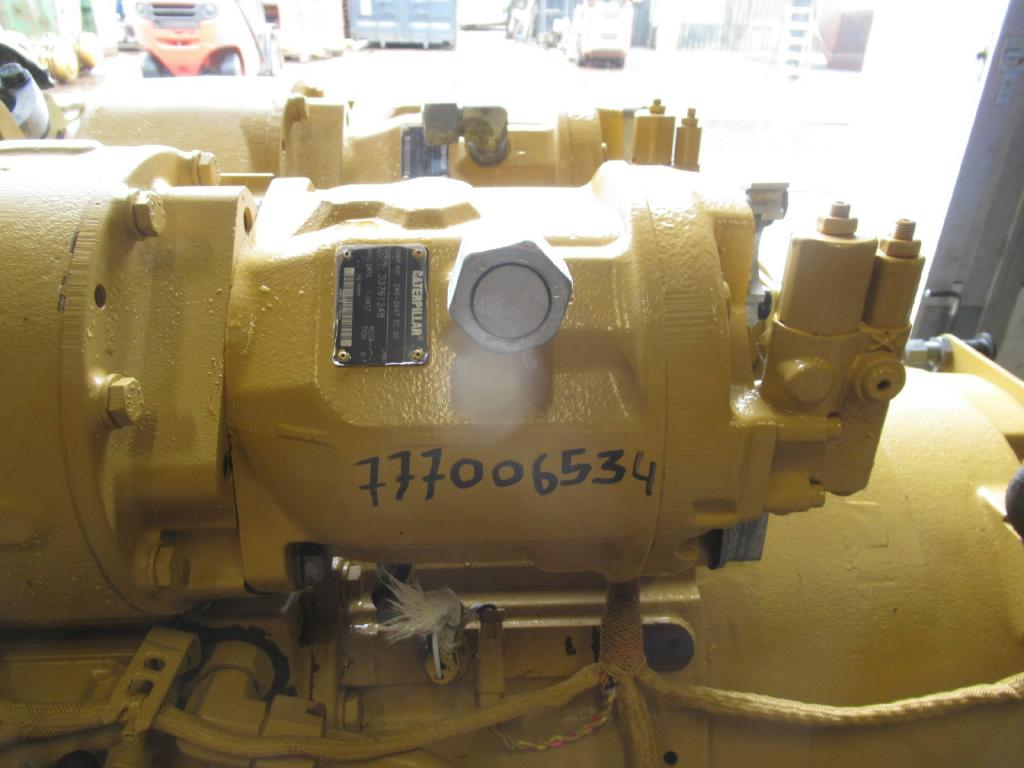 Caterpillar –  2402647