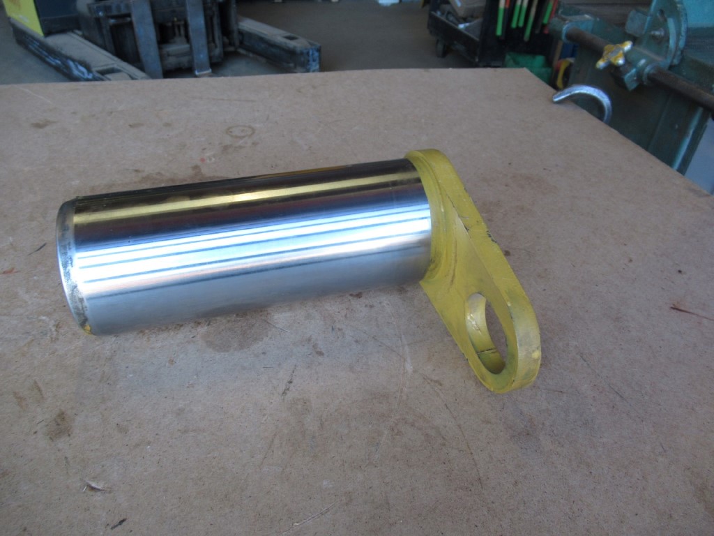 Caterpillar – 100×255