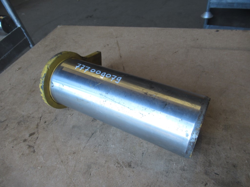 Volvo – 125×335