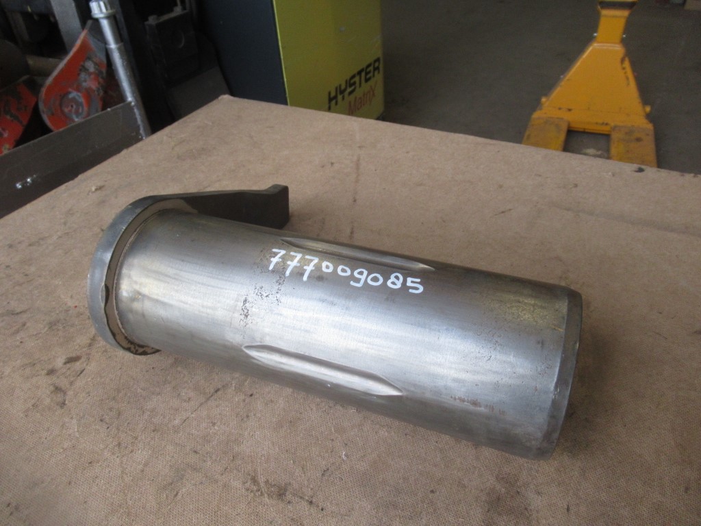 Hitachi – EX700