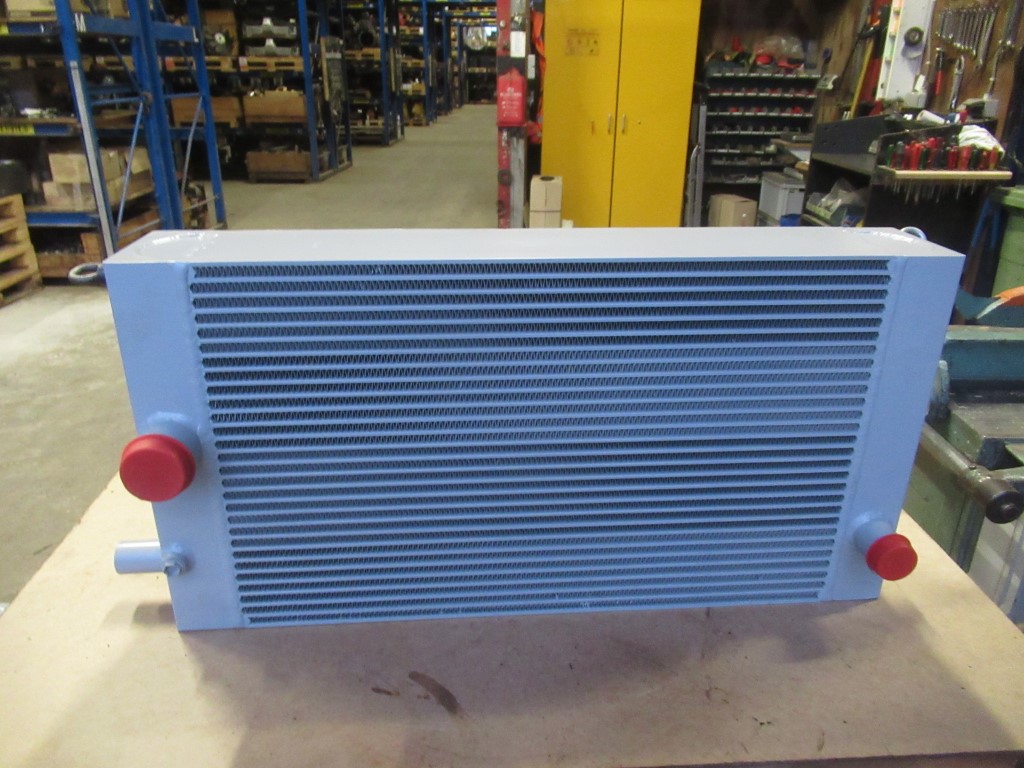 New Holland – 6904524