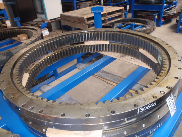 New Holland – BER140100