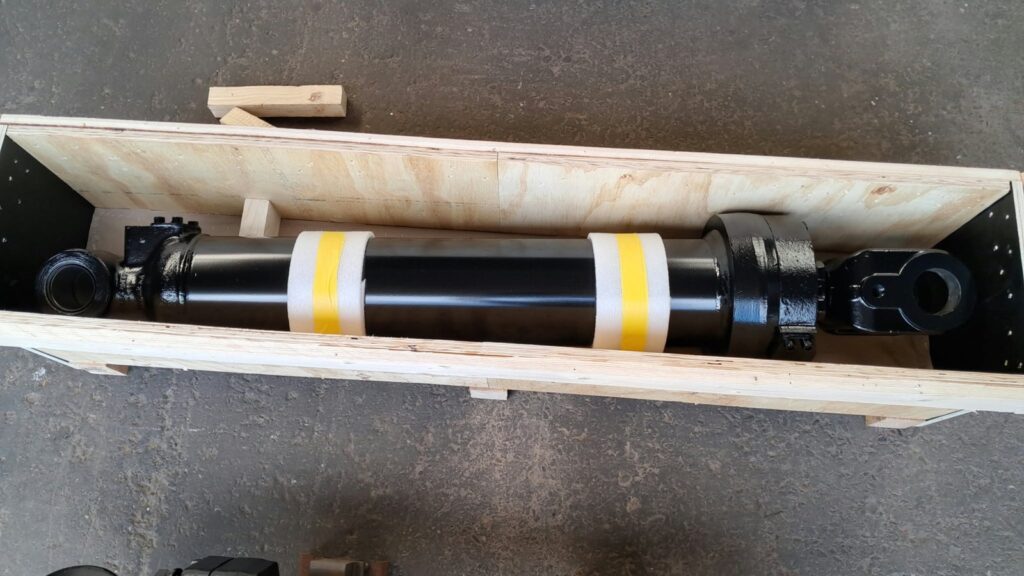 Caterpillar – 2369032